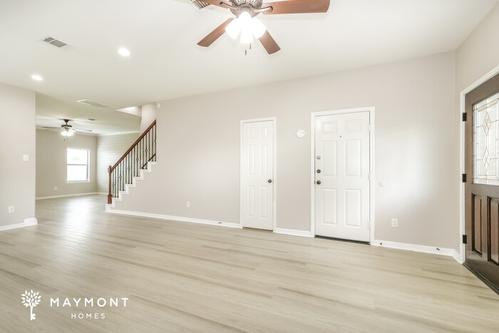 Building Photo - 23011 Black Mountain Ash Ct