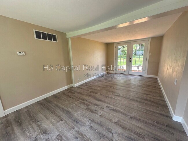 Building Photo - 435 N 38th St