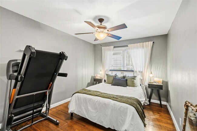 Building Photo - 1311 Madison Ave