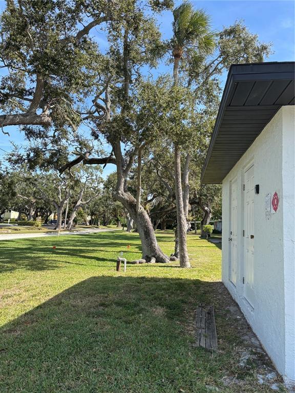 Building Photo - 5815 Erin Ln S