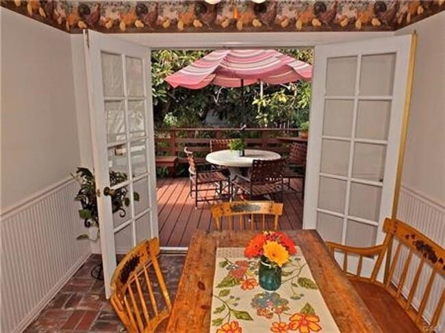 Building Photo - 680 N Cambridge St