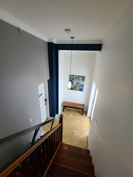Private Entrance - 6461 Indian Creek Dr