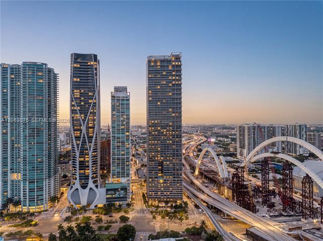 Building Photo - 1100 Biscayne Blvd