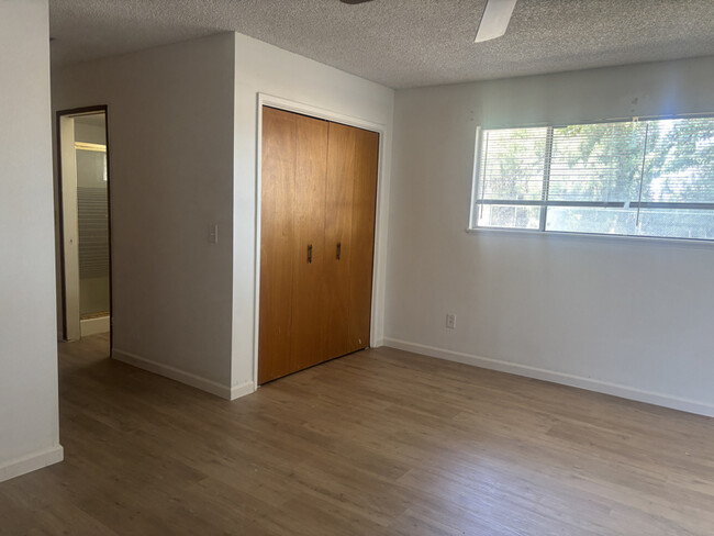 Building Photo - 31397 Rd 204