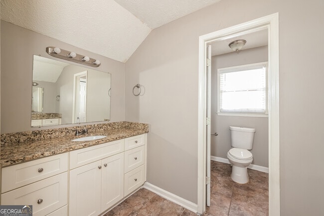 Building Photo - 908 Saybrook Cir NW