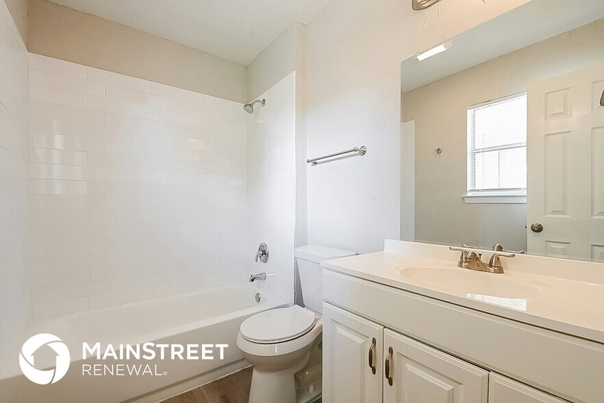 Building Photo - 3604 Flamingo Ln