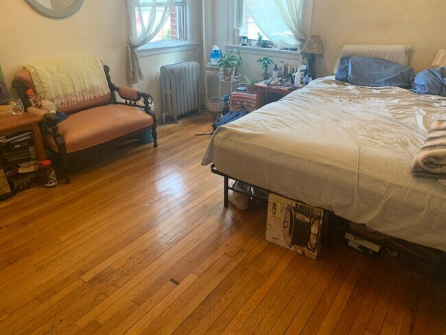 Building Photo - 19 Melvin Ave