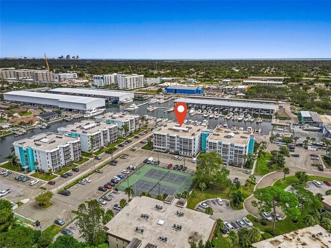 Building Photo - 4908 38th Way S