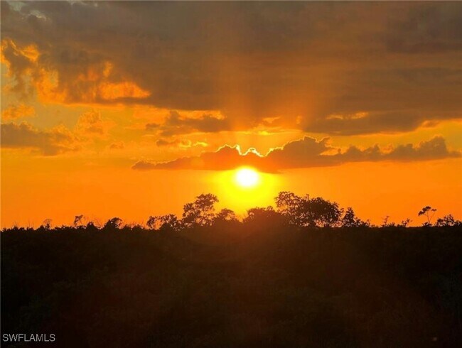 Building Photo - 17611 Marco Island Ln