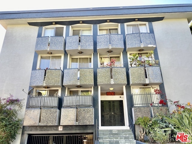 Building Photo - 2065 Rodney Dr