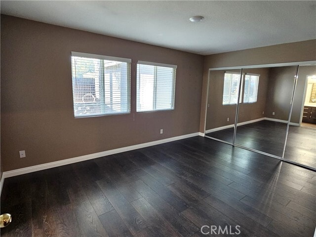 Building Photo - 525 Cedar View Dr