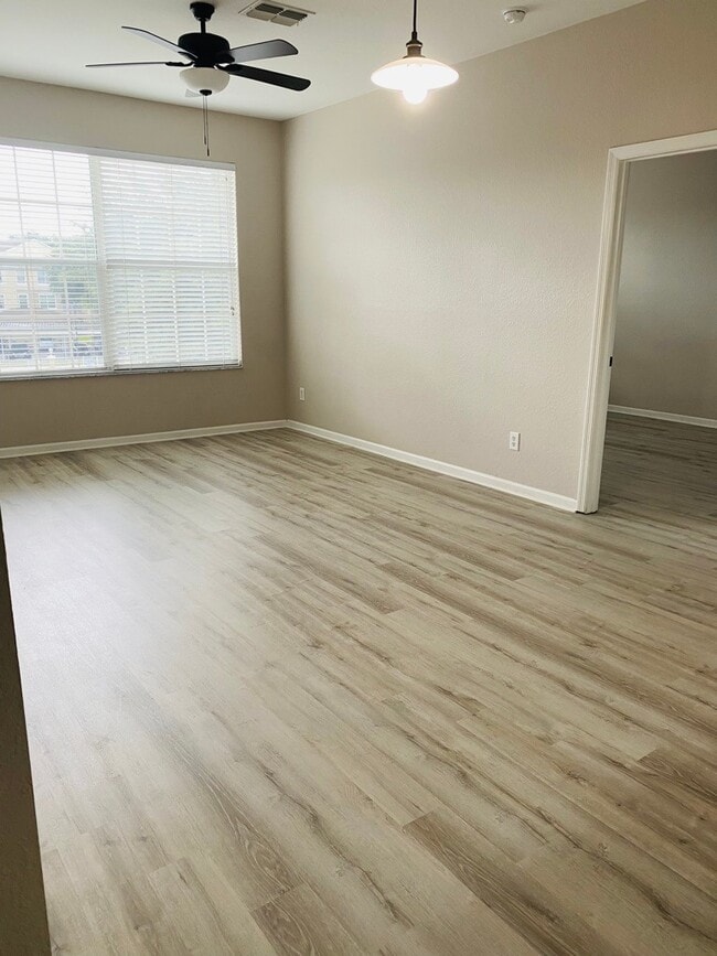 Building Photo - 583 Brantley Terrace Way