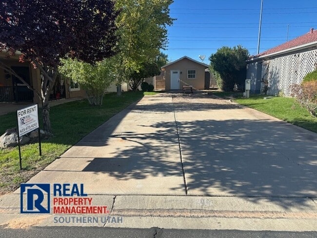 Primary Photo - RV PAD with Casita