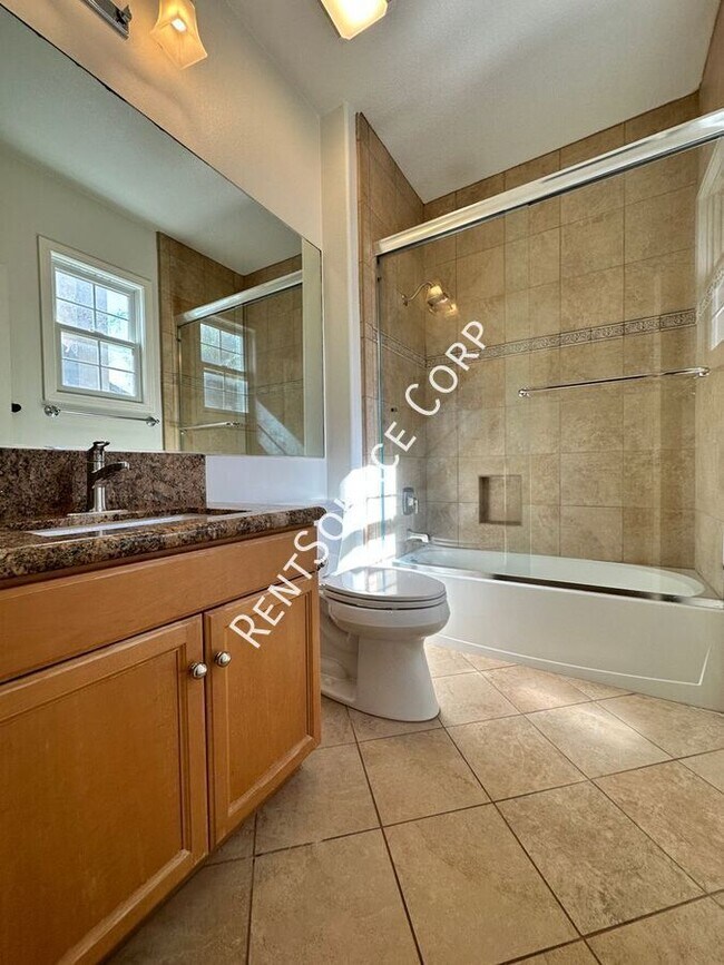 Building Photo - 26991 Timberline Terrace