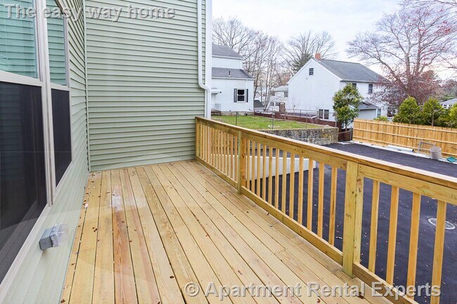 Building Photo - 478 Fulton St