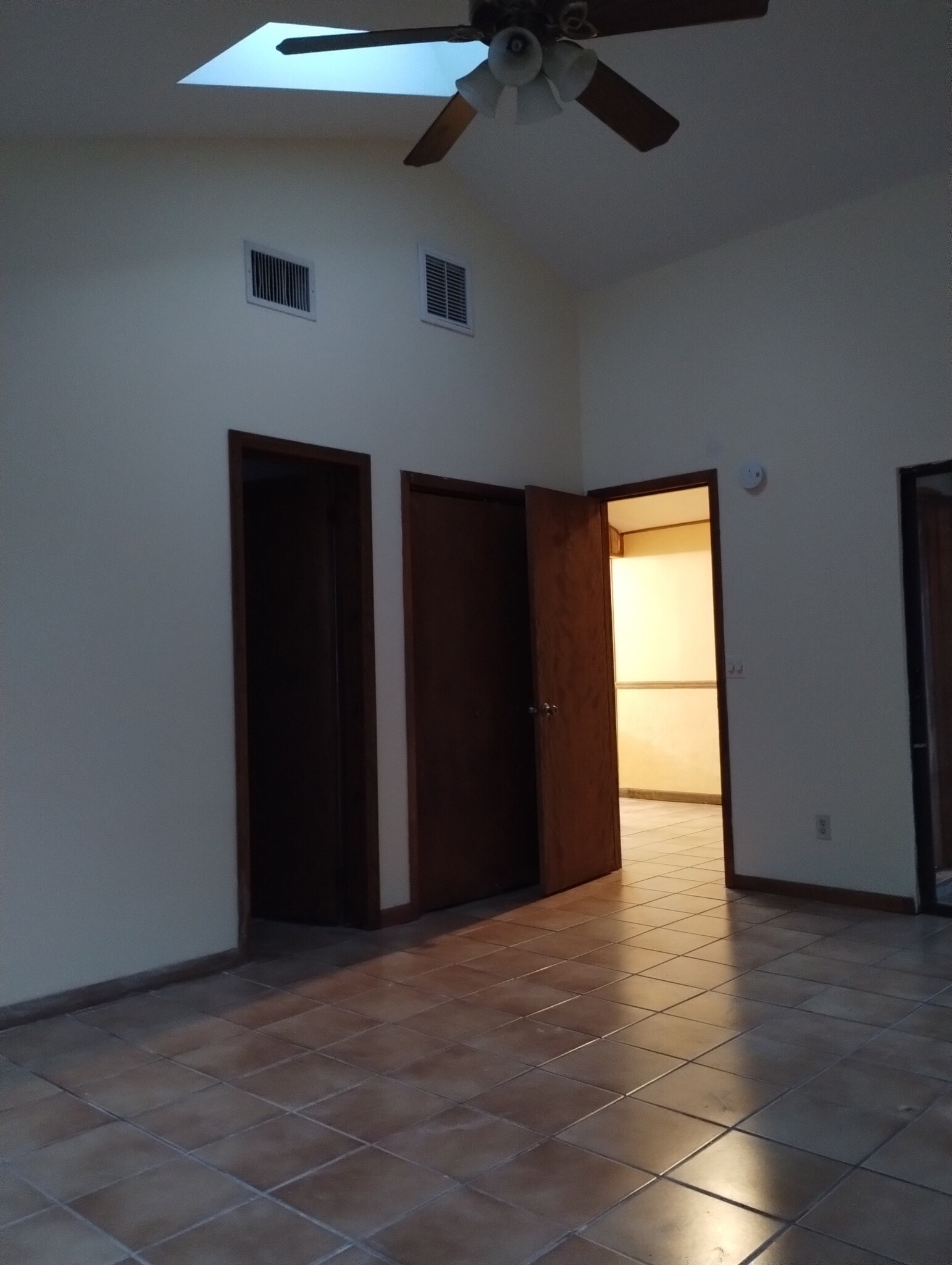 Master bedroom looking into dining room - 9018 SE Hobe Ridge Ave