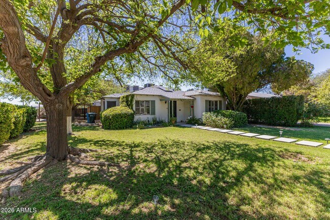 Building Photo - 1301 W MacKenzie Dr