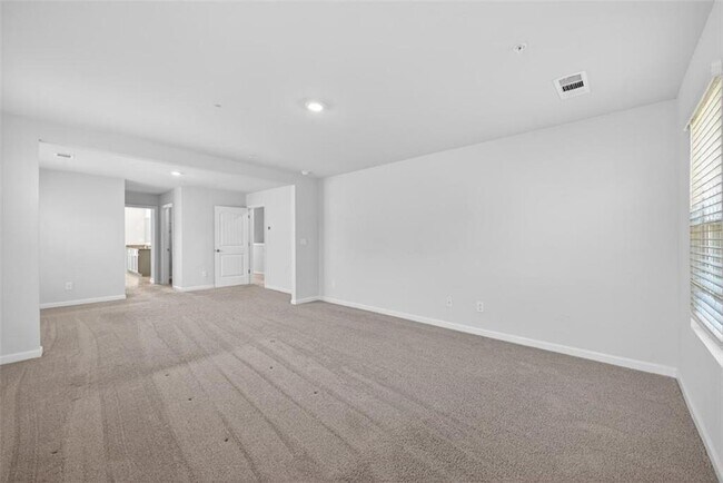 Building Photo - 7566 Jennadee Dr