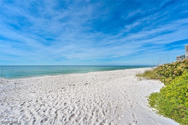 Building Photo - 4751 Gulf Shore Blvd N