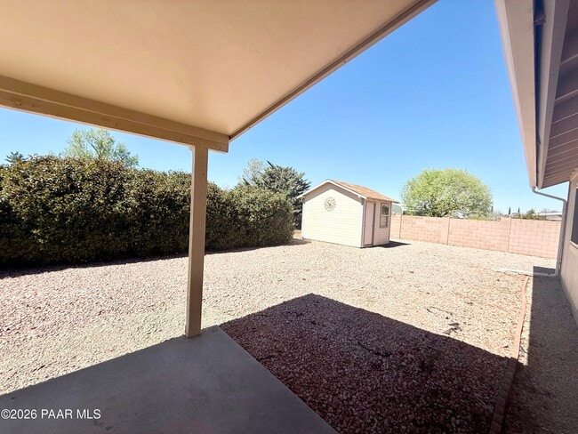 Building Photo - 4150 N Kachina Way