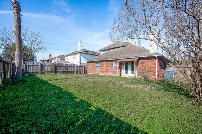 Building Photo - 17319 Lobo Trail