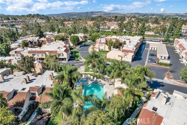 Building Photo - 19 Grenada St