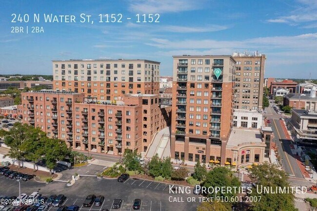 Primary Photo - 240 N Water St