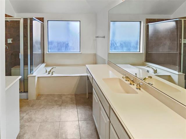 Building Photo - 612 Olympic