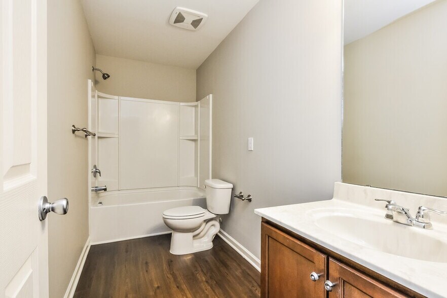 Building Photo - 84 Pamlico Dr