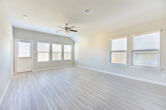 Building Photo - 430 Aurora Creek Ln