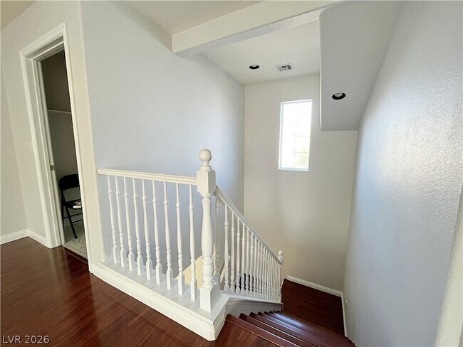 Building Photo - 1627 Bamboo Rain Ave