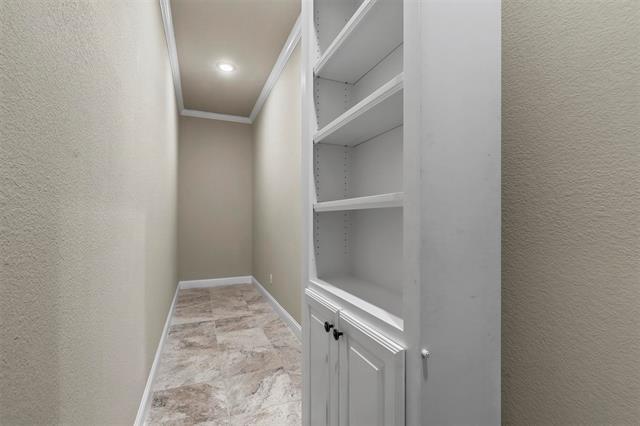 Building Photo - 6222 Prospect Hill Dr