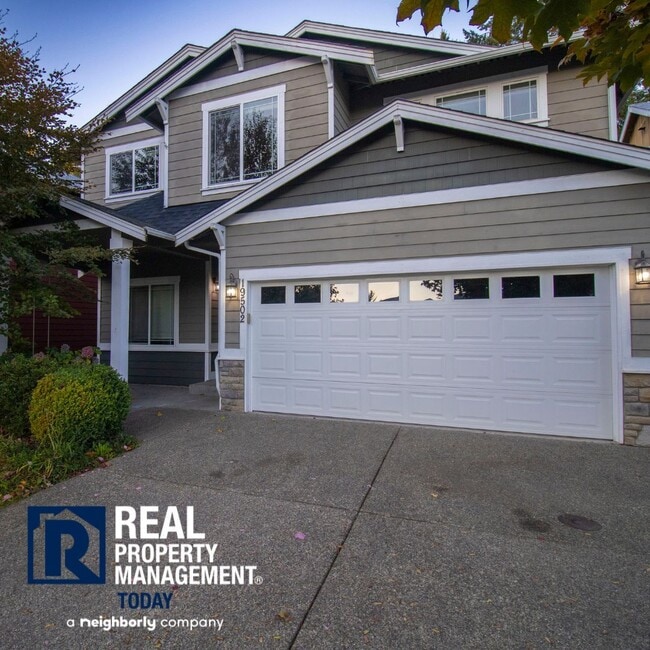 Building Photo - Stunning 5 Bedroom In Graham!