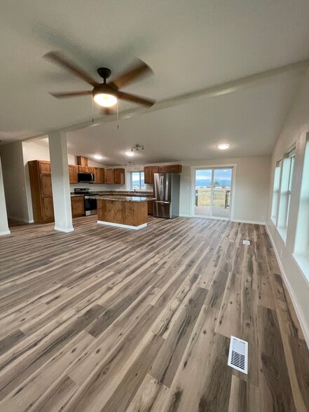 Building Photo - 297 Guthrie Rd