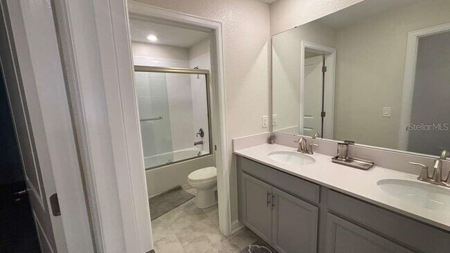 Building Photo - 2909 Nottel Dr