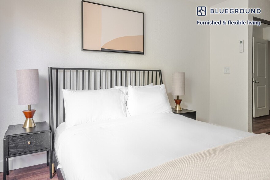 Building Photo - 141 Saratoga Ave