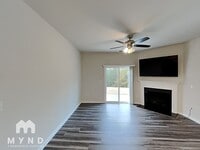 Building Photo - 16029 Seagard Cv
