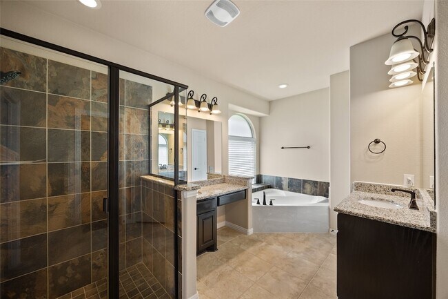 Building Photo - 12585 Princess Dr
