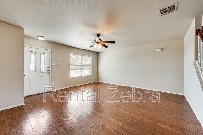 Building Photo - 3016 Wakecrest Dr