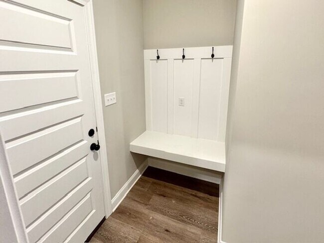 Building Photo - Now Leasing a 5-Bedroom 3 Bath Home In Cordova off of Houston Levee and Walnut Grove