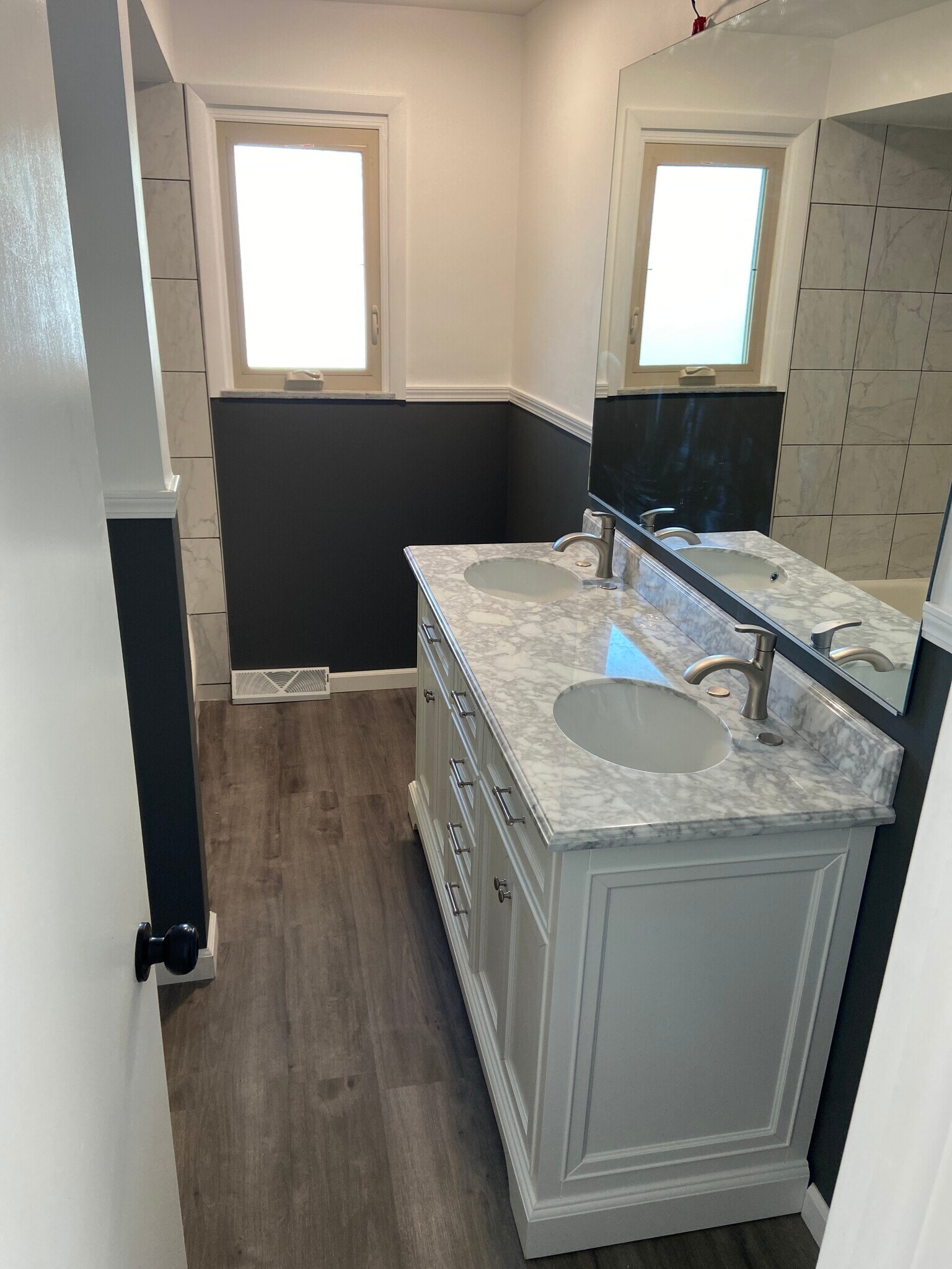 Bathroom with linen and toiletry closets - 3303 Wellington Ave