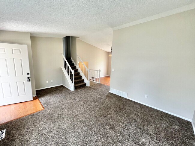 Building Photo - 2336 Arctic Fox Dr