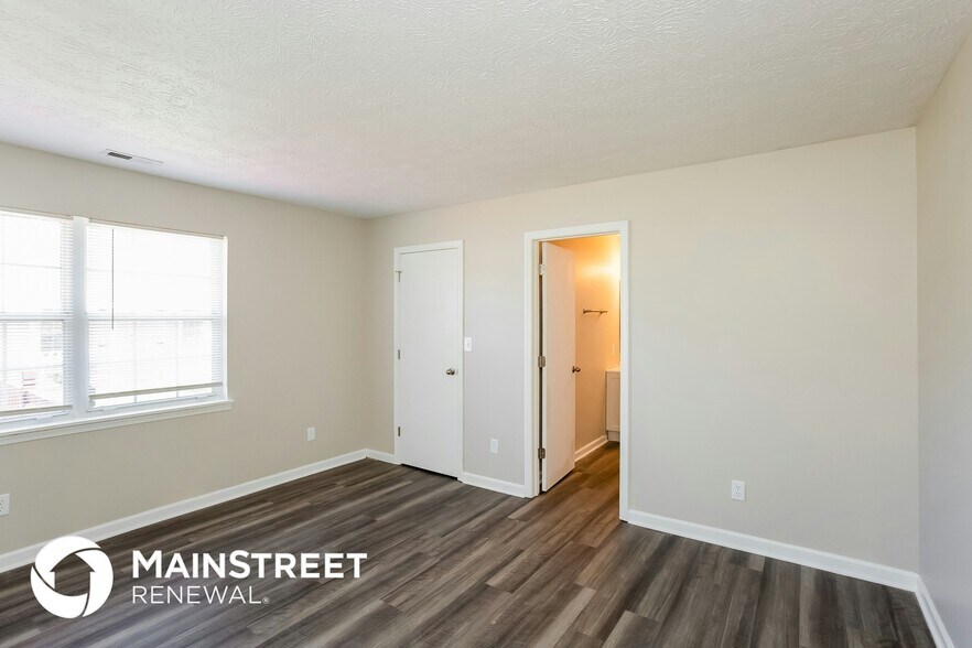 Building Photo - 176 Lullaby Ct