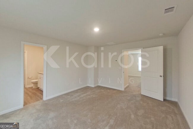 Building Photo - 3564 Bridgewood Dr