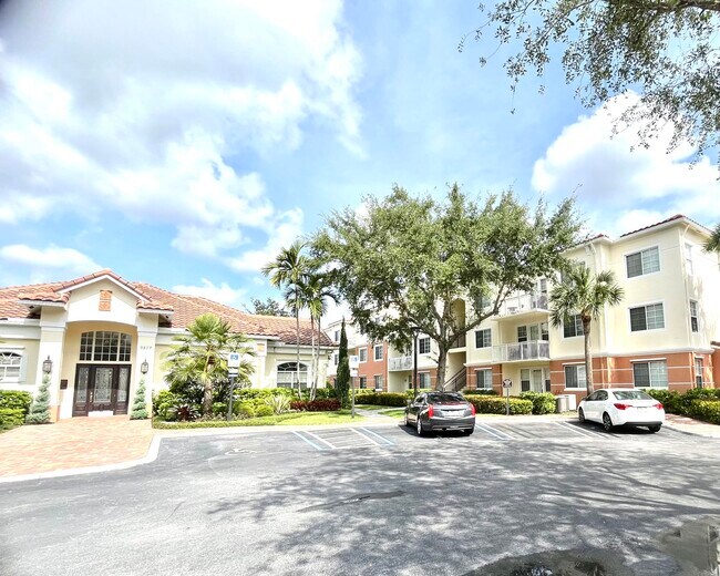 Building Photo - 9833 Baywinds Blvd