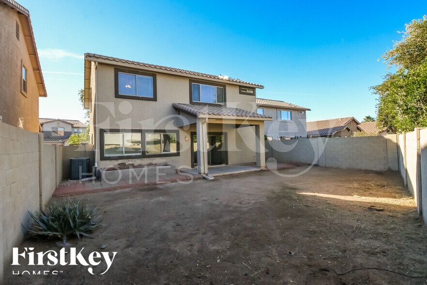 Building Photo - 3526 W Monte Way