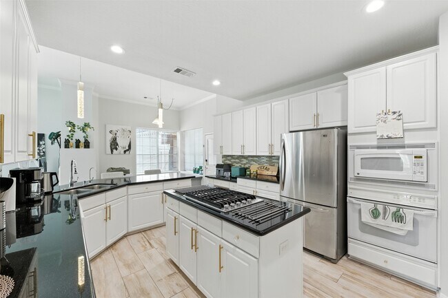 Building Photo - 20519 Ivory Creek Ln