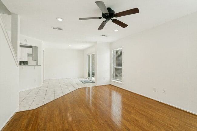 Building Photo - 2236 Ryan Ridge