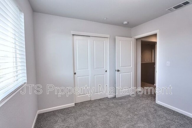 Building Photo - 47 Brookbay Way
