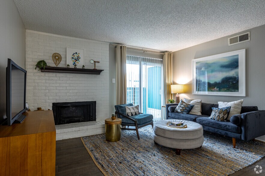 Finley Apartment Homes 5621 Old Bullard Rd Tyler TX 75703 Apartment